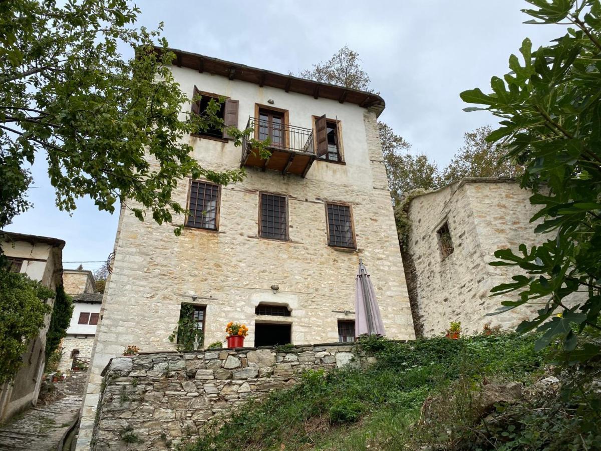 Alatinos Hotel Pinakátai Екстериор снимка
